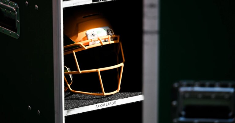 261027-football-CTE-helmet-sjr-1644-2-104adc.jpg