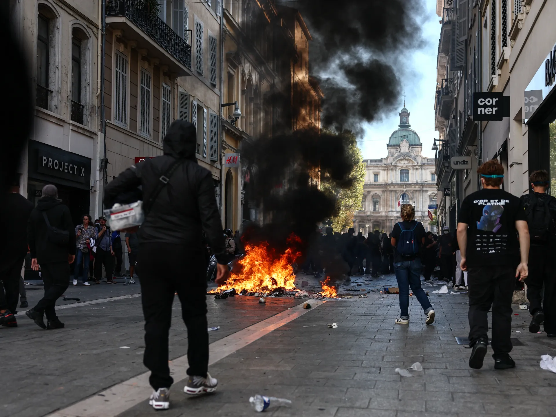 AFP__20261017__D3KU7L9__v1__HighRes__FranceSocialDemo-1792408943.jpg