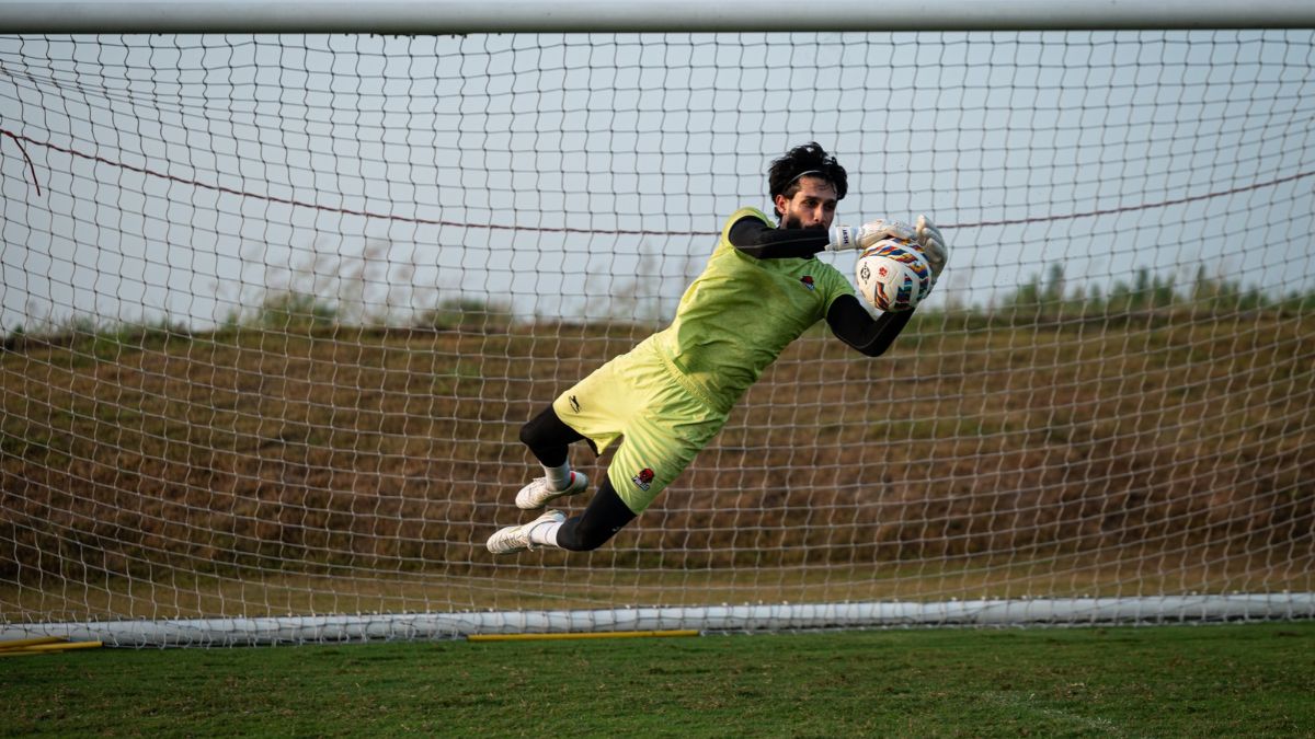 isl7-13111792754742.jpg