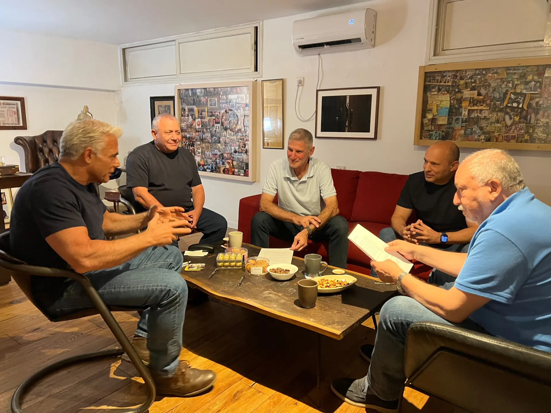 yair-lapid-photo-1790492085.jpeg